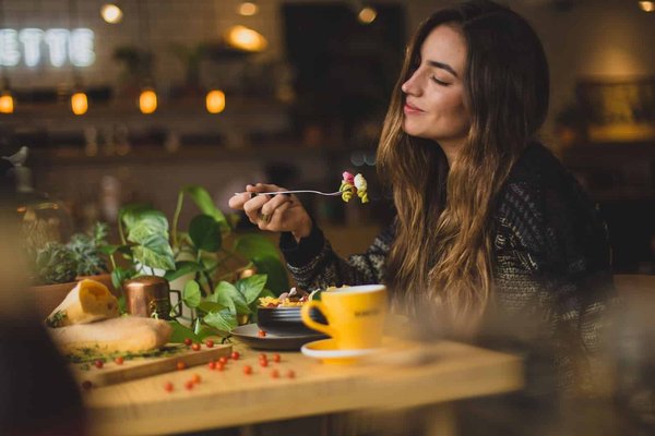Comment bien manger dans la journée ?